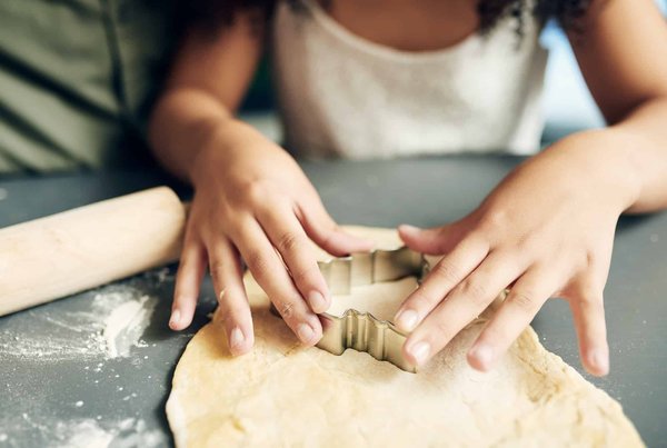 Quels sont les outils indispensables pour débuter en pâtisserie ?